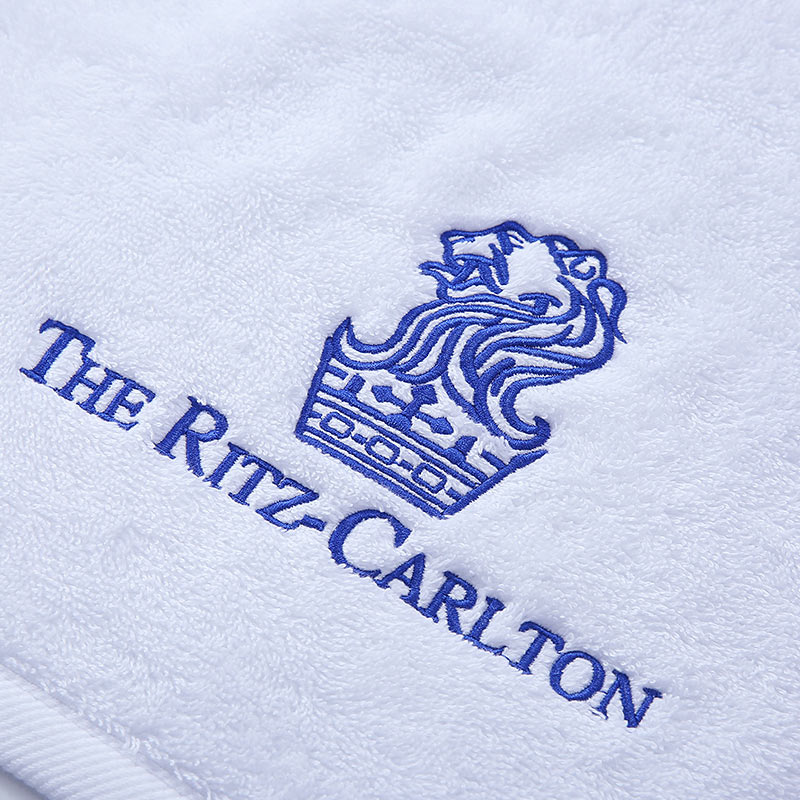 Наборы полотенец отеля Ritz Carlton